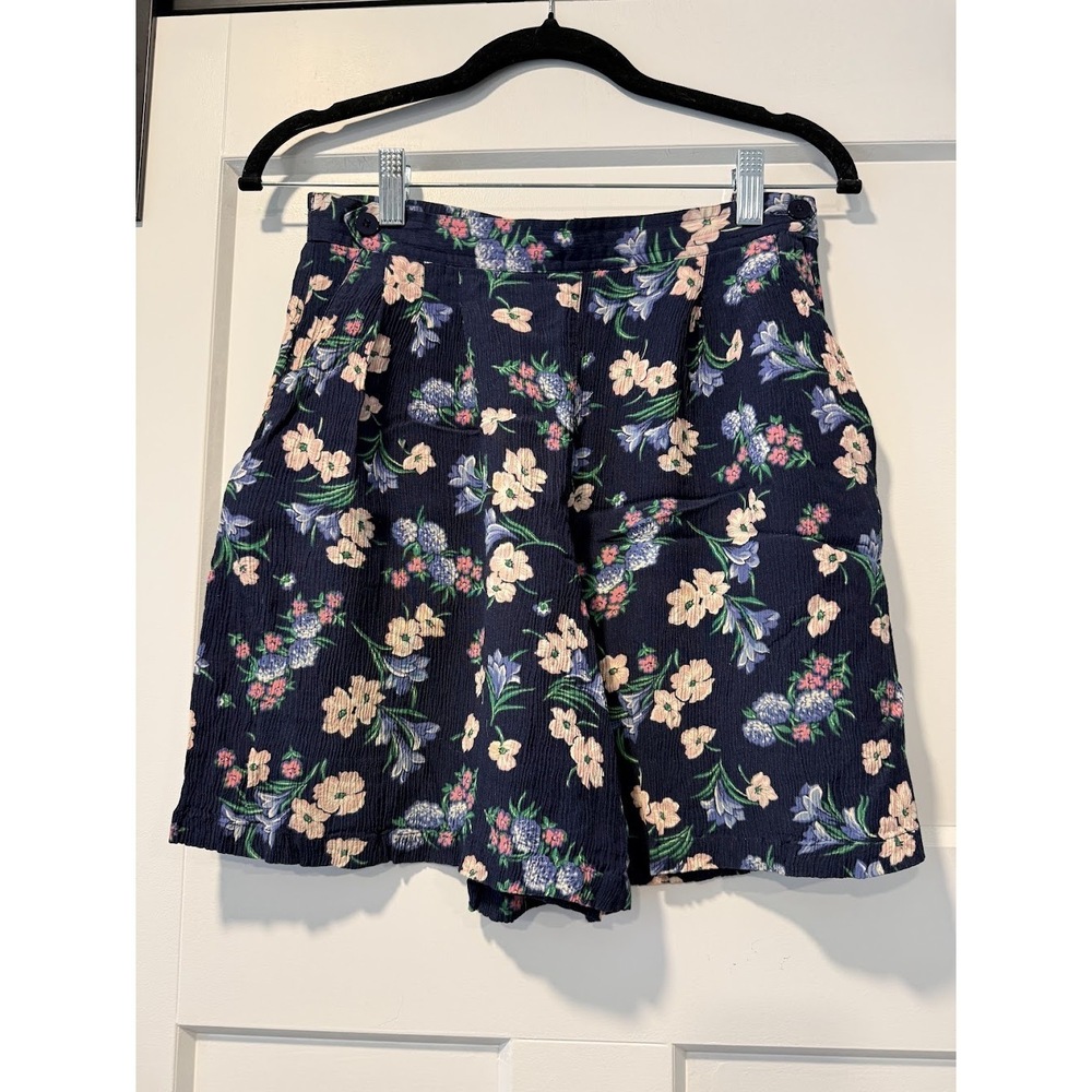 Vintage Liz Sport by Liz Claiborne Flowy Floral Shorts Ladies Size 2 Petite